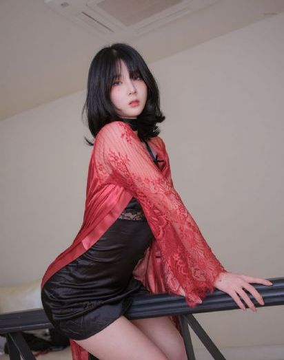日本韩国精品视频在线_超清完整在线观看