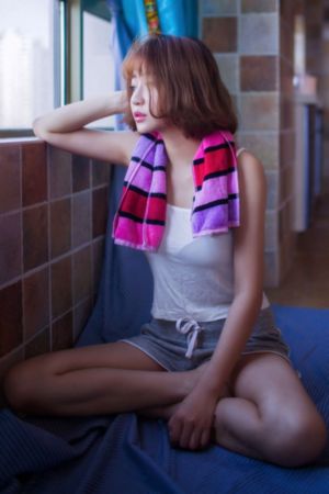 小罗莉极品一线天在线_迅雷极速版下载