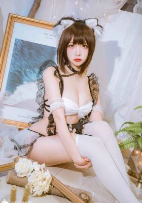 蜜桃av无码一区二区三区_720完整版观看
